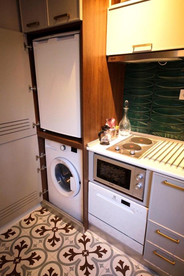 Superior Refurbished Flat In The Heart Of Istanbul Apartment ภายนอก รูปภาพ