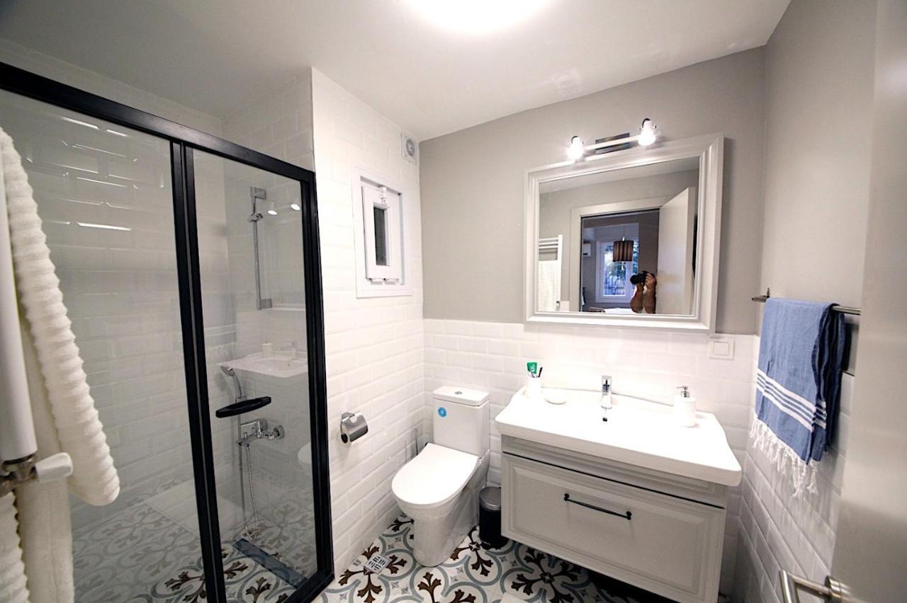 Superior Refurbished Flat In The Heart Of Istanbul Apartment ภายนอก รูปภาพ